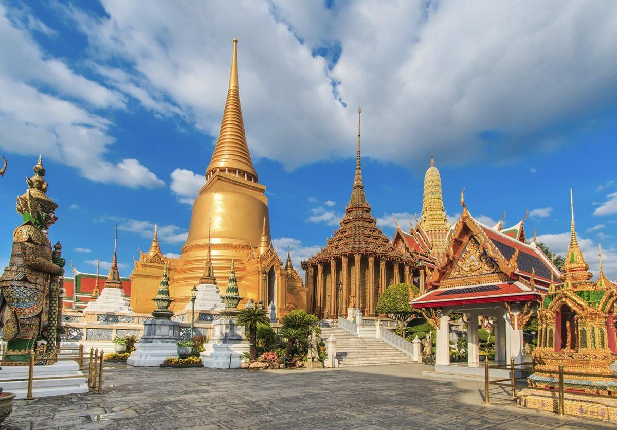 Chùa Phật Ngọc Lục Bảo (Wat Phra Kaew) - Viên ngọc sáng giữa xứ sở chùa Vàng Thái Lan