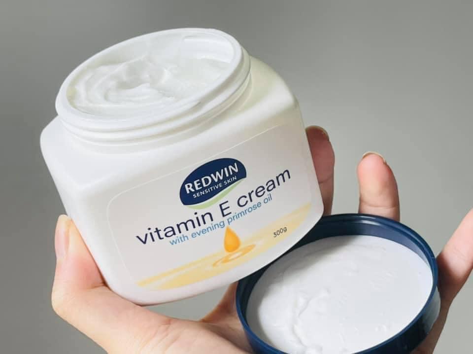 kem dưỡng ẩm Vitamin E Cream