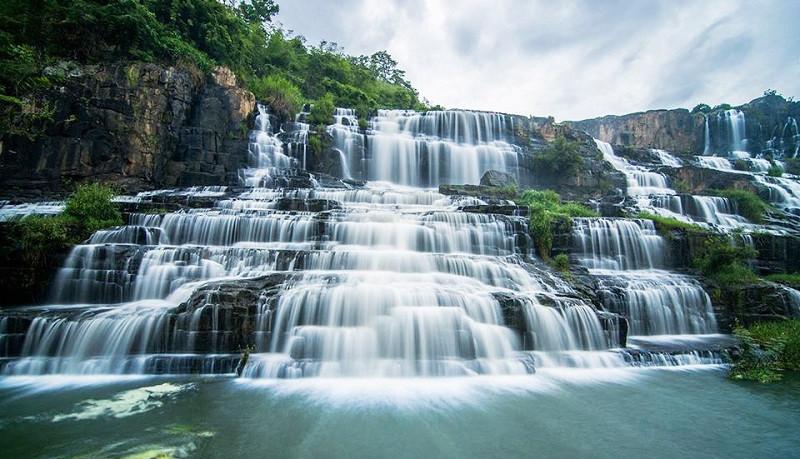 Thác Pongour với vẻ đẹp ấn tượng