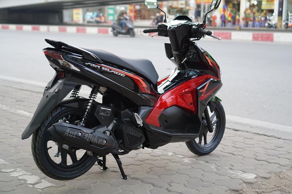 Chi tiết 4 phiên bản Honda Air Blade 2018