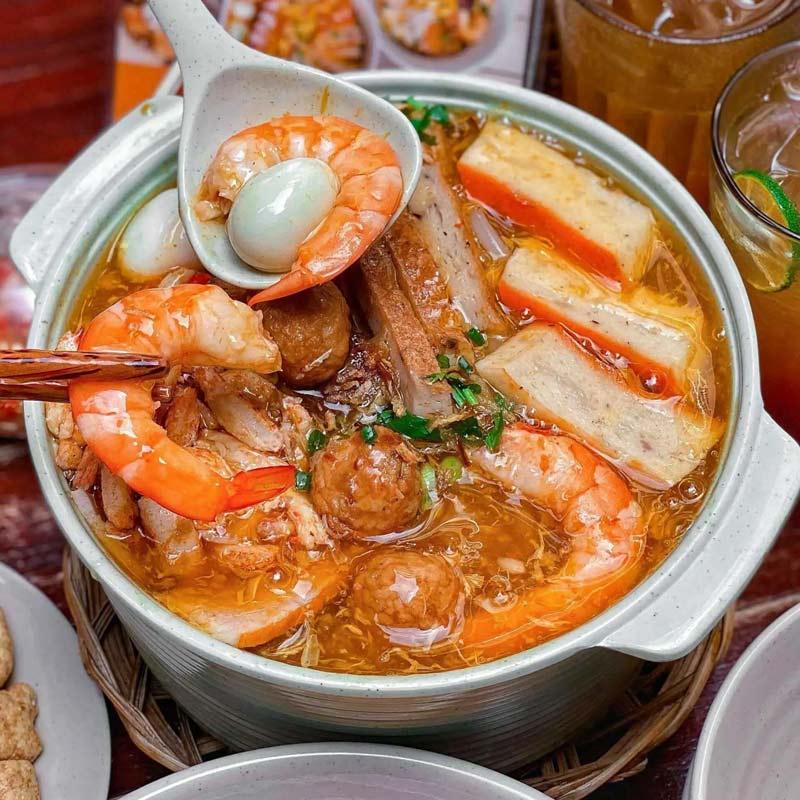 Top 10 quán bán bánh canh cua nổi tiếng Sài Gòn