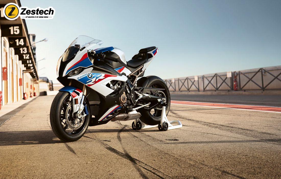 Siêu mô tô BMW S1000RR 2024 chính thức cập bến tại Việt Nam