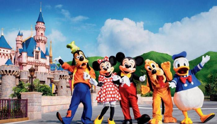 Disneyland là một trong những công viên giải trí lớn nhất tại Hong Kong