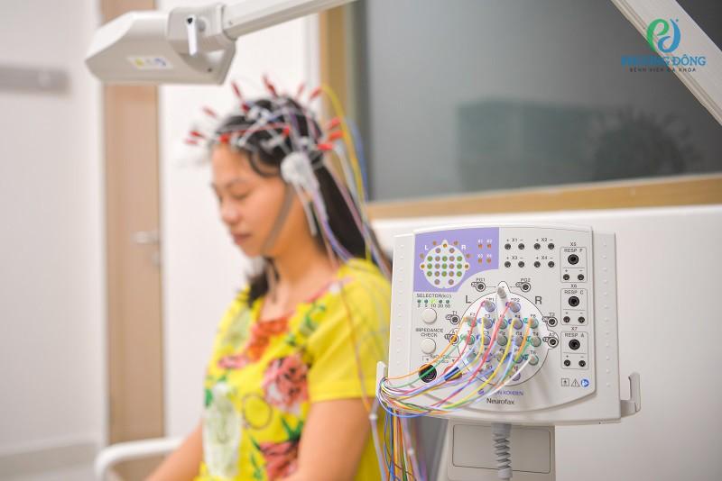 Máy điện não Nihon Kohden EEG - 1200K