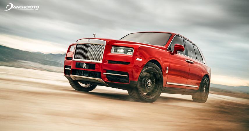 Rolls-Royce Cullinan: SUV siêu sang chào giá 41 tỷ đồng