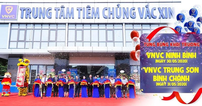 Khai trương 2 trung tâm tiêm chủng tại Ninh Bình và Bình Chánh