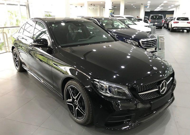 Mercedes C300 là chiếc xe được rất nhiều người ưa chuộng