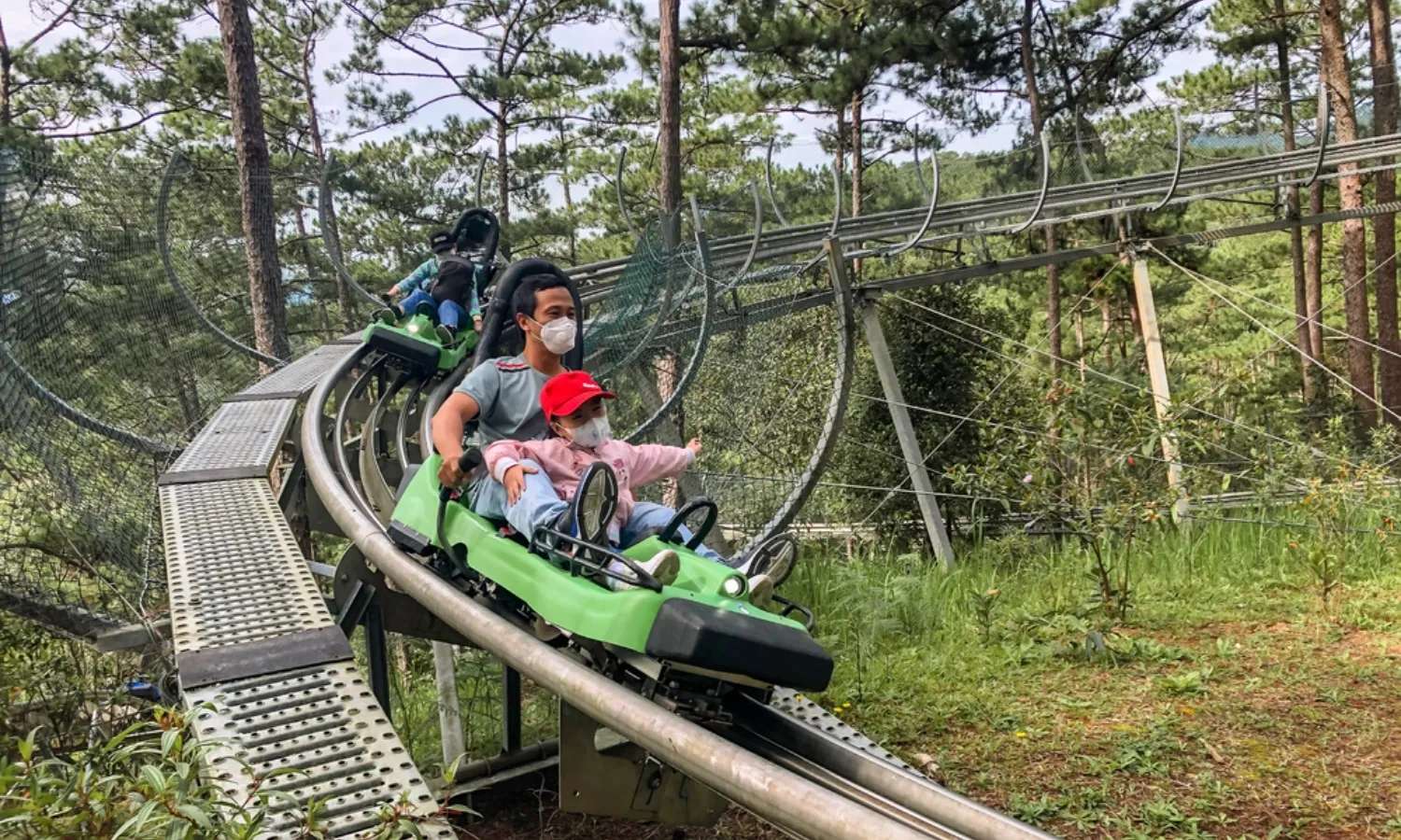 Xe trượt Alpine Coaster Datanla tại Đà Lạt