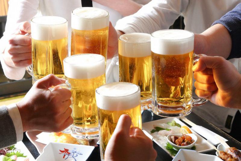 Tìm hiểu lợi ích và tác hại của việc uống bia