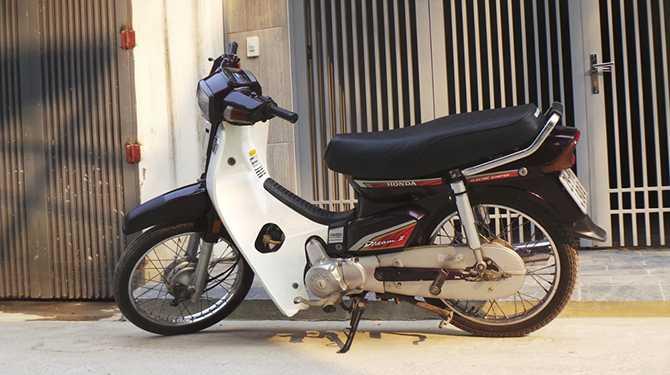 'Huyền thoại Honda Dream II cổ' sau 20 năm vẫn có giá ngang ngửa SH đời mới