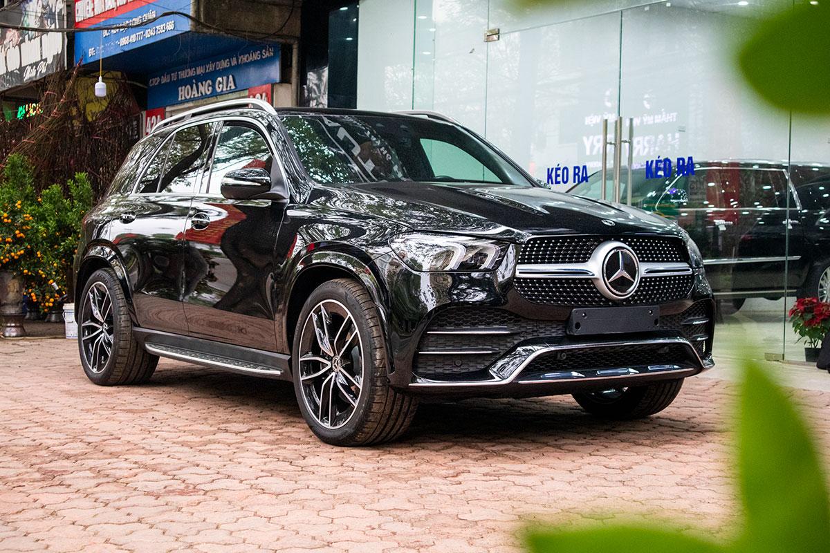 Mercedes-Benz GLE300 Diesel 2020 đầu tiên tại Việt Nam, nội thất 'hút hồn'