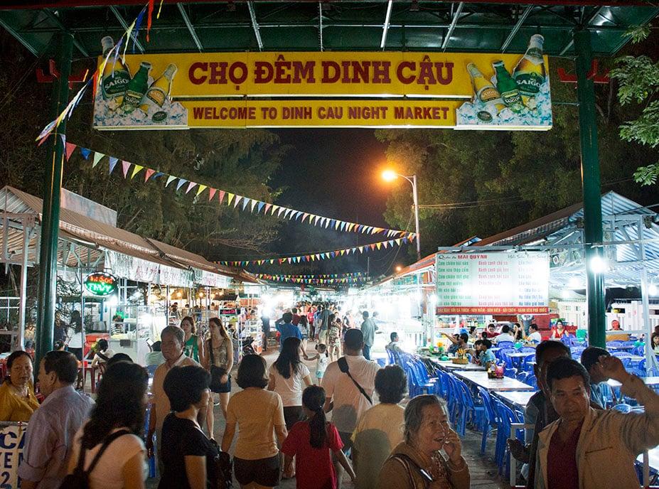 dinh-cau-market-02