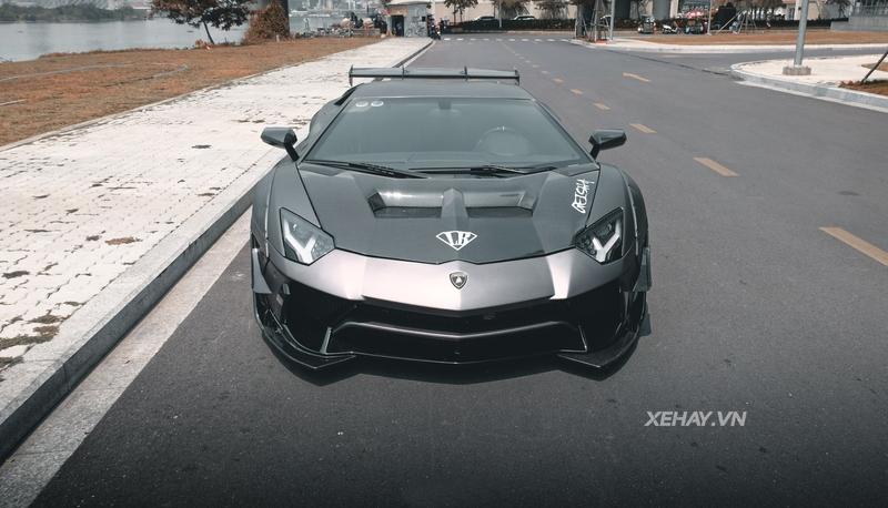 Lamborghini Aventador độ Liberty Walk độc nhất Việt Nam