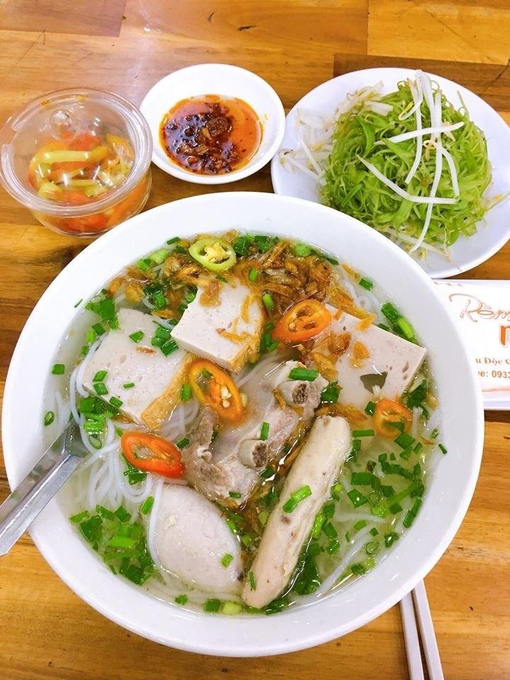 Bún mọc Hoài Linh