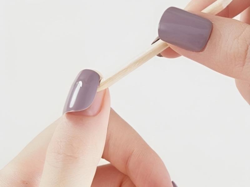 9+ cách tháo móng giả an toàn tại nhà mà không gây hư tổn