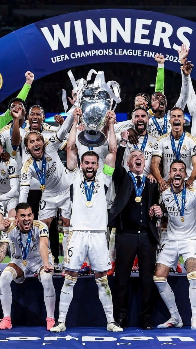 Hình nền Real Madrid 4K đẹp cho điện thoại và máy tính