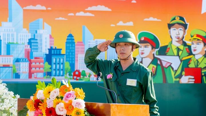 Quy định về tạm hoãn nghĩa vụ quân sự 2025 với người cận, viễn, loạn thị