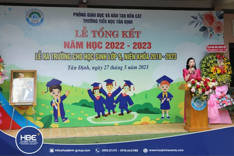 Mẫu lời dẫn và kịch bản chương trình tổng kết năm học