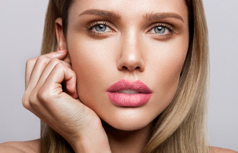 Tiêm môi Tây là gì? Ưu nhược điểm? Những dáng môi Tây được yêu thích