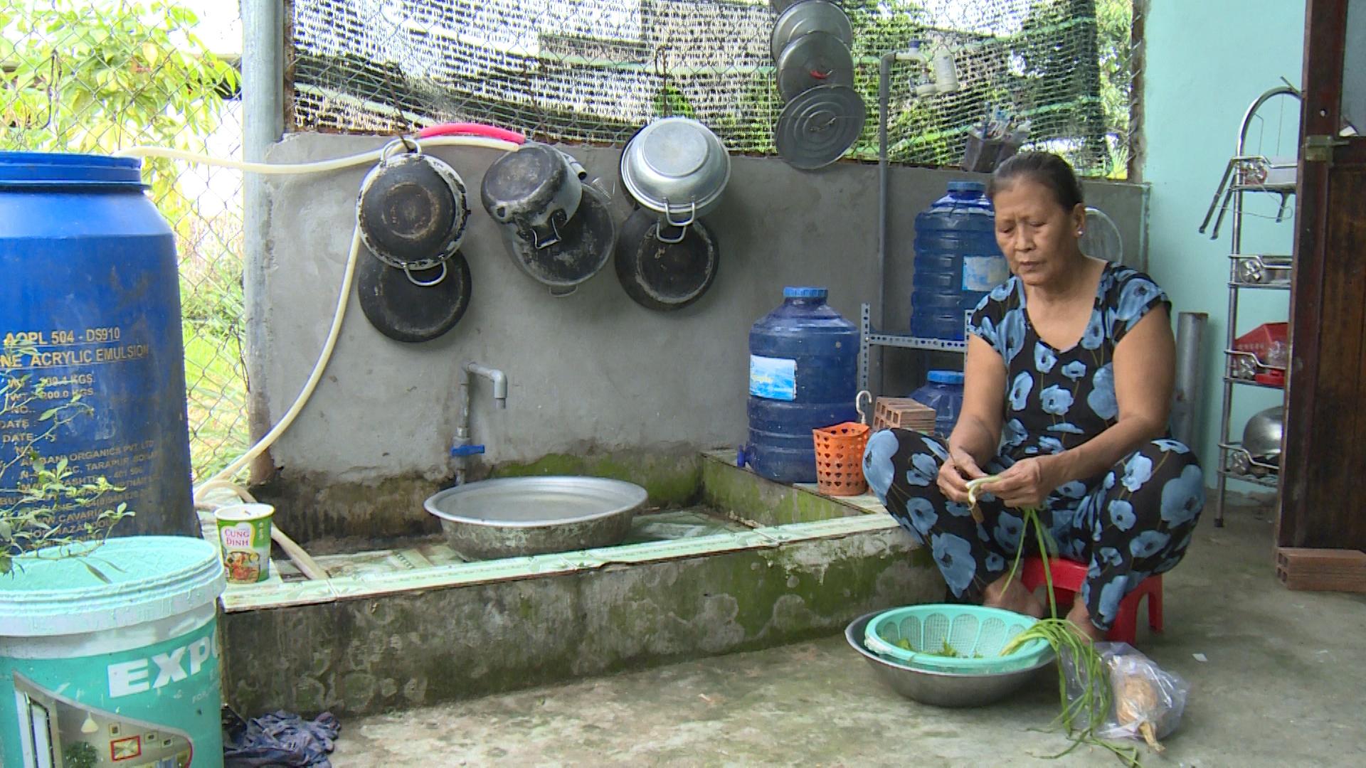 Xin thoát hộ cận nghèo – Lá đơn của lòng tự trọng và sẻ chia