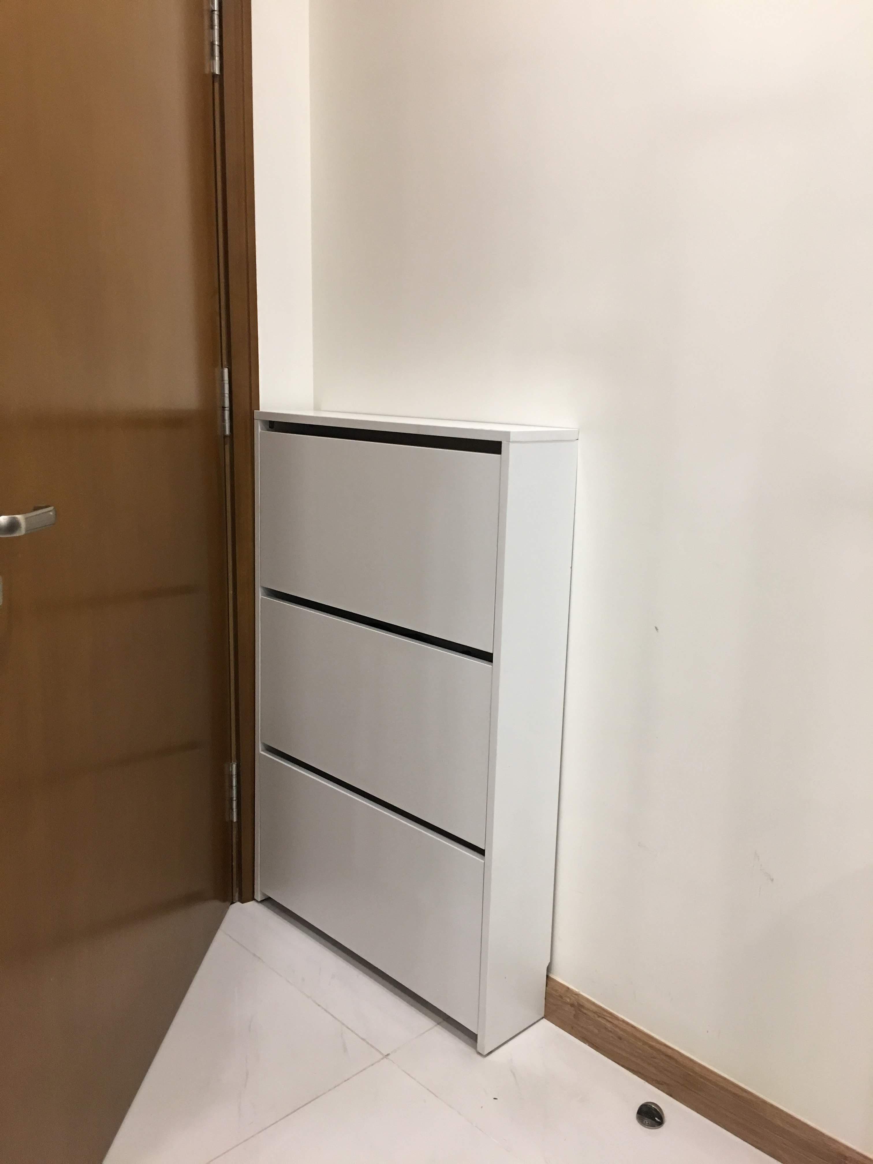 Ca Sĩ Ngọc Mai (hay còn gọi O Sen Ngọc Mai) Thích Thú với Tủ giày Thông Minh Siêu Mỏng