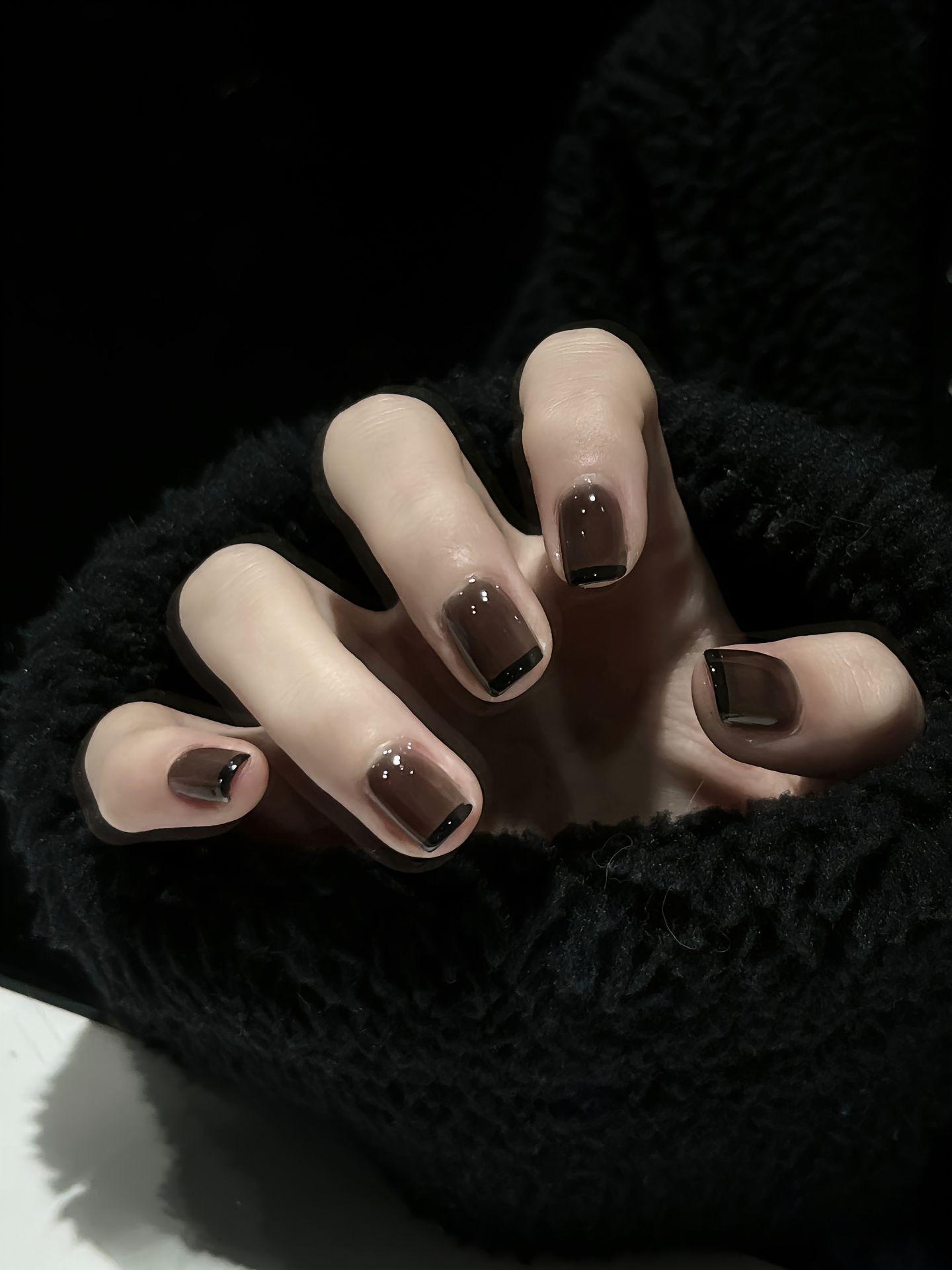 Mê Mẩn Với 1001 Mẫu Nail Thạch Nâu Trendy Nhất Hiện Nay