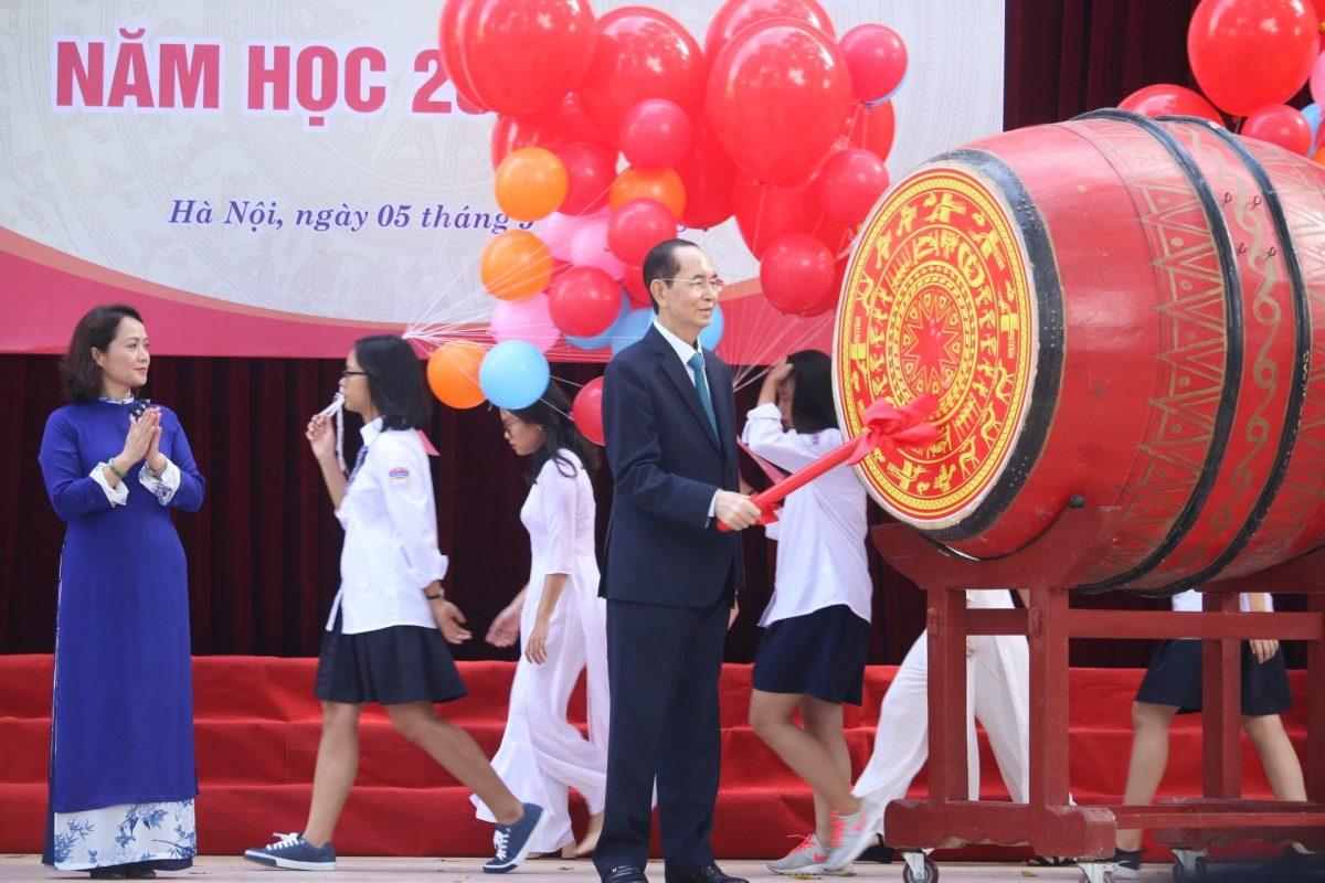 Cách đánh trống khai trường năm học mới