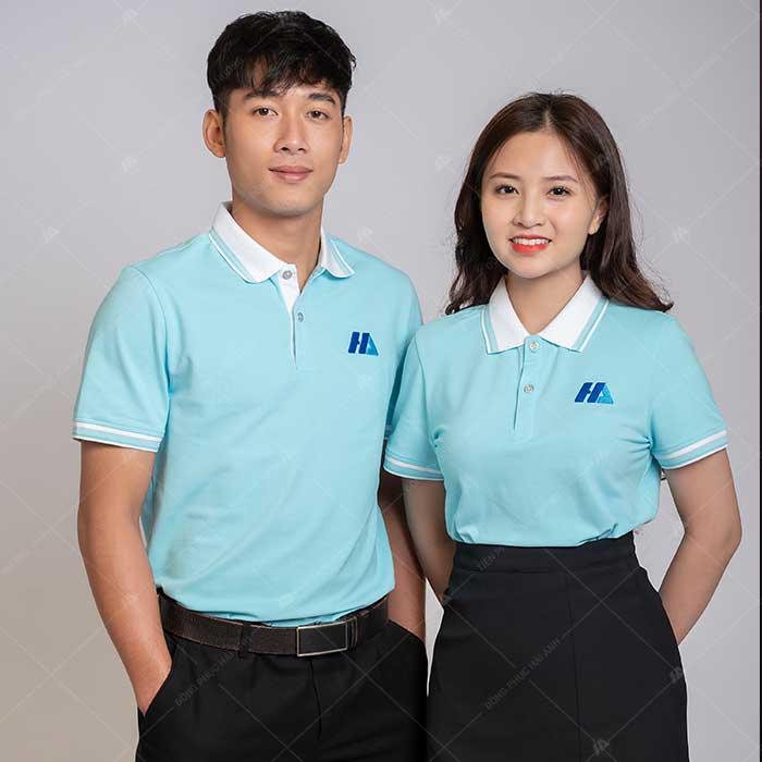 Mẫu Áo Đồng Phục Công Ty Xanh Nhạt Cổ Trắng Thêu Logo