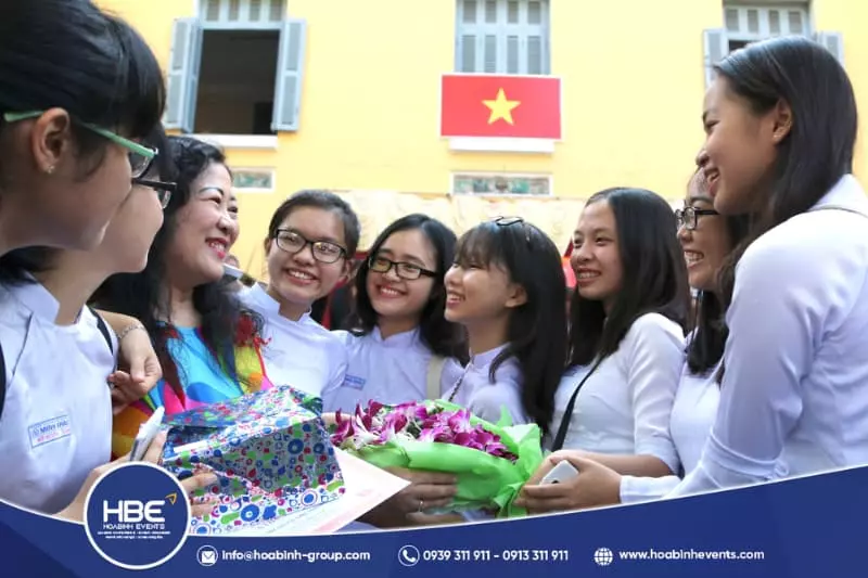 30+ mẫu lời chúc tổng kết cuối năm học sâu sắc, ý nghĩa