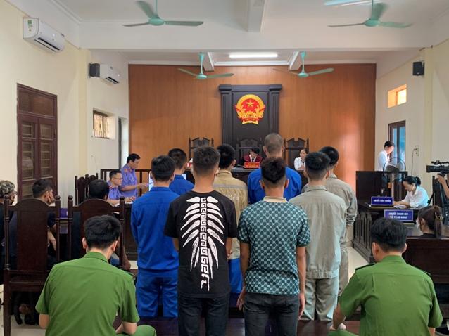 Tội "Gây rối trật tự công cộng": Những khó khăn, vướng mắc trong áp dụng pháp luật