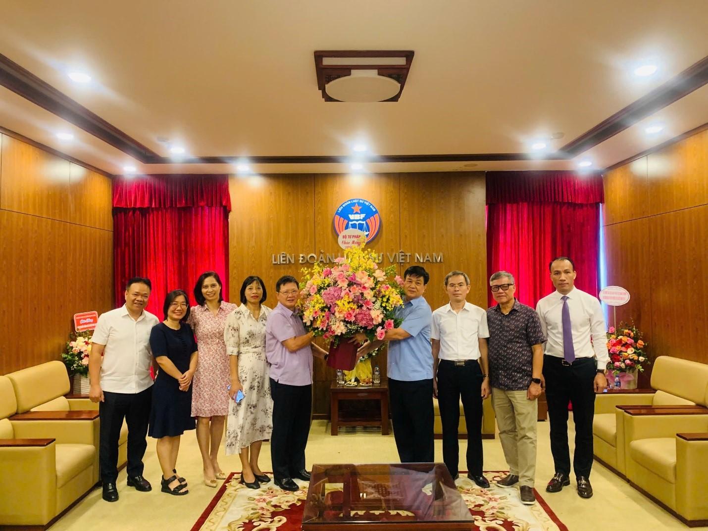 Kỷ niệm 79 năm ngày truyền thống Luật sư Việt Nam (10/10/1945 – 10/10/2024) và ngày Pháp luật Việt Nam (09/11/2022)