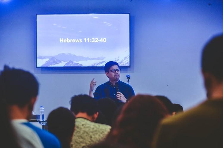 2 cách chèn ảnh nền vào Powerpoint 2010 nhanh - gọn - nhẹ