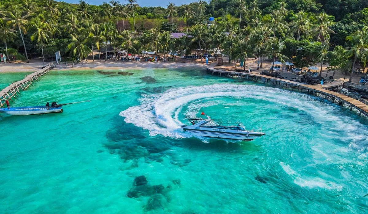 Discover Hon May Rut – Phu Quoc's azure sea paradise