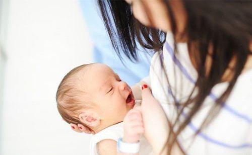 Nguyên nhân và biểu hiện sa tử cung