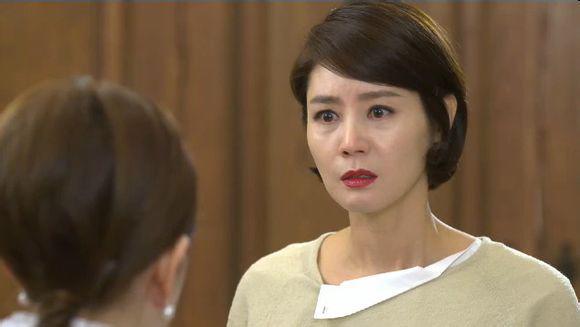 Gia đình lục đục chỉ vì sở thích "thả rông" của cô vợ vô tư