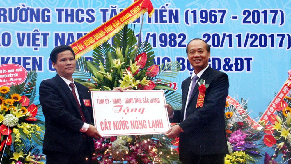 Trường THCS Tăng Tiến (Việt Yên), THPT Yên Dũng số 2 kỷ niệm ngày thành lập