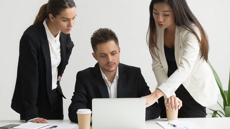 Những ví dụ về vi phạm hành chính hay nhất