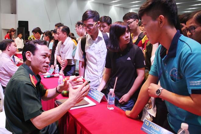 Xe ưu tiên và những điều cần biết