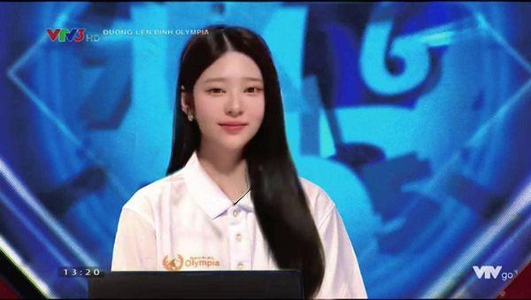 Nữ sinh Đường Lên Đỉnh Olympia với vẻ đẹp “đỉnh của chóp”, sự thật khiến ai cũng bất ngờ