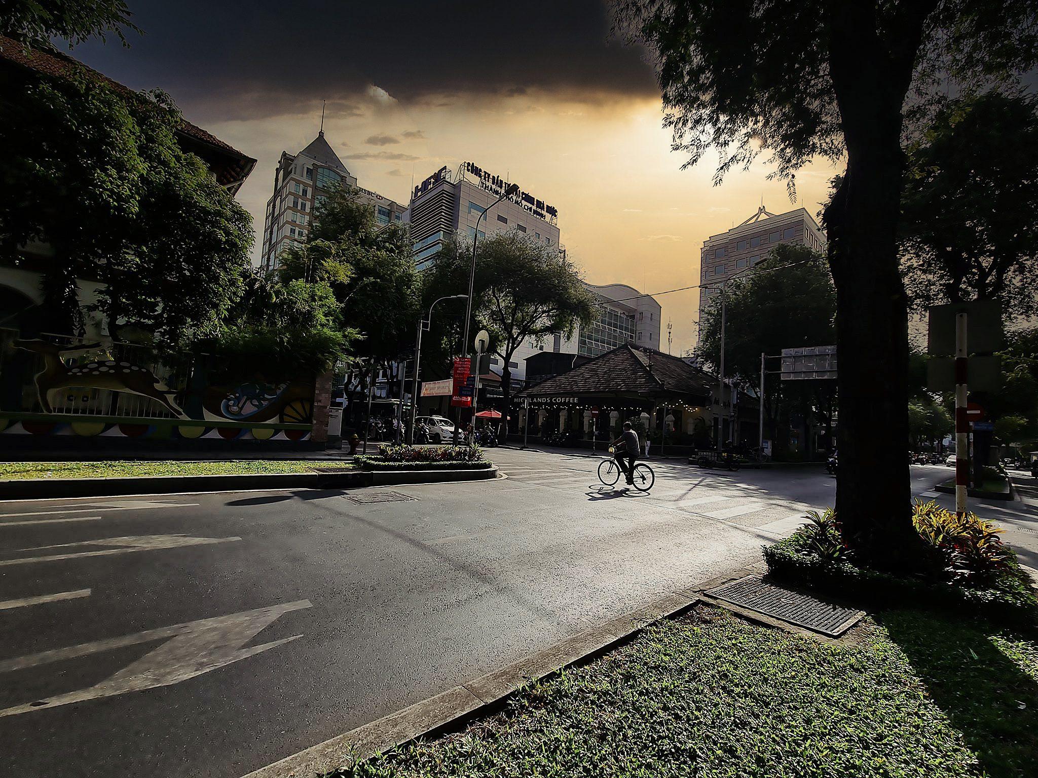 Học kể chuyện bằng ảnh