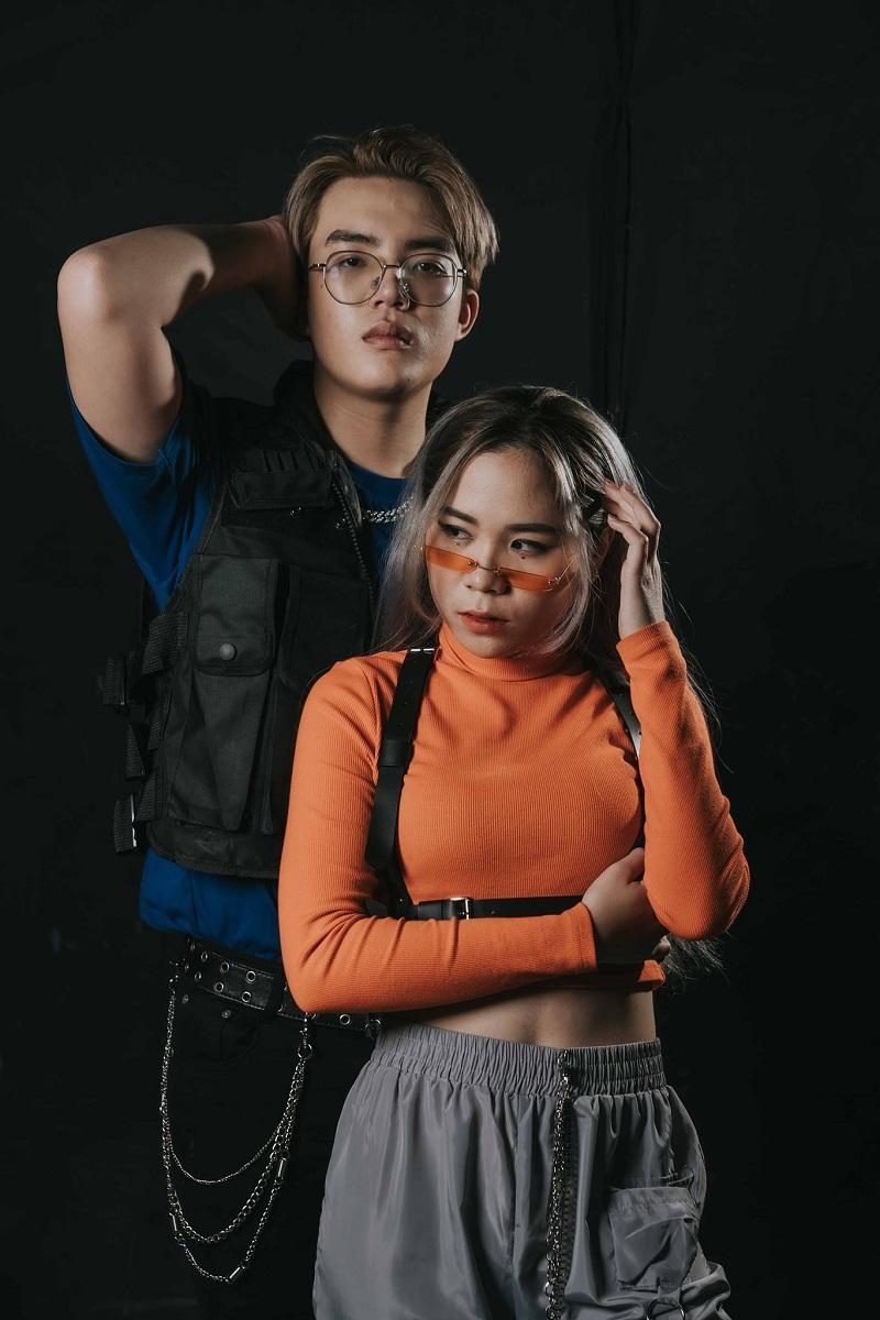 Phát hiện thêm một cặp đôi làng game Việt: Hoạt động chung một team, vừa kỷ niệm 2 năm yêu nhau