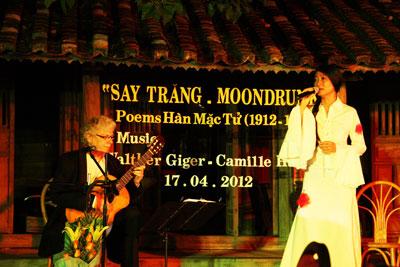 Chếnh choáng với  “Say trăng”