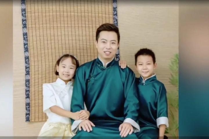 'Định mệnh an bài': Tình đầu đoàn tụ sau 10 năm xa cách, sống hạnh phúc với 4 người con riêng