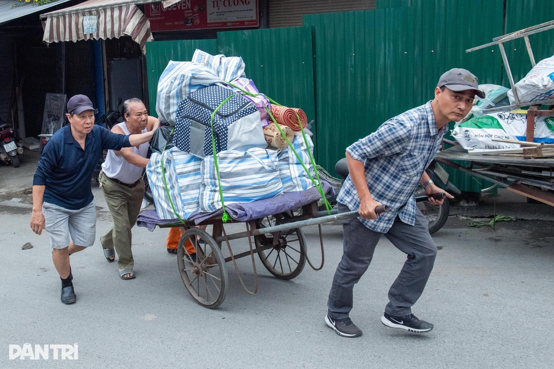 Hơn 860.000 dân Hà Nội phải di dời thì đi đâu?