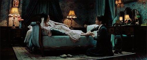 Người hầu gái đồng tính xứ Hàn diễn cảnh nóng ra sao?