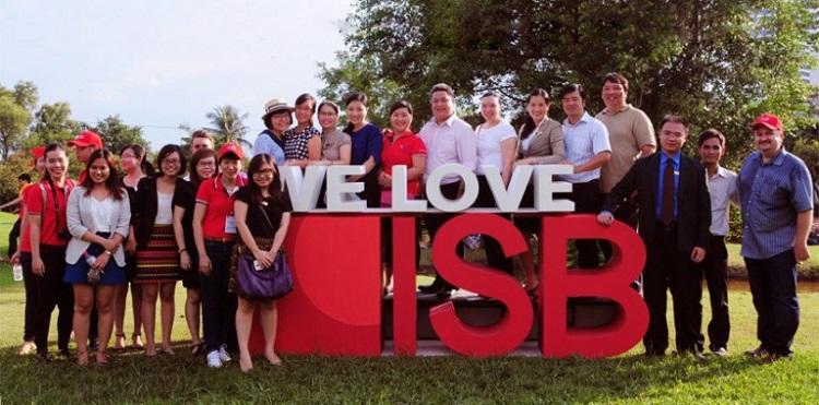 Edu2Review | Bạn biết gì về Viện ISB của Đại học Kinh tế (UEH) ở TP.HCM?