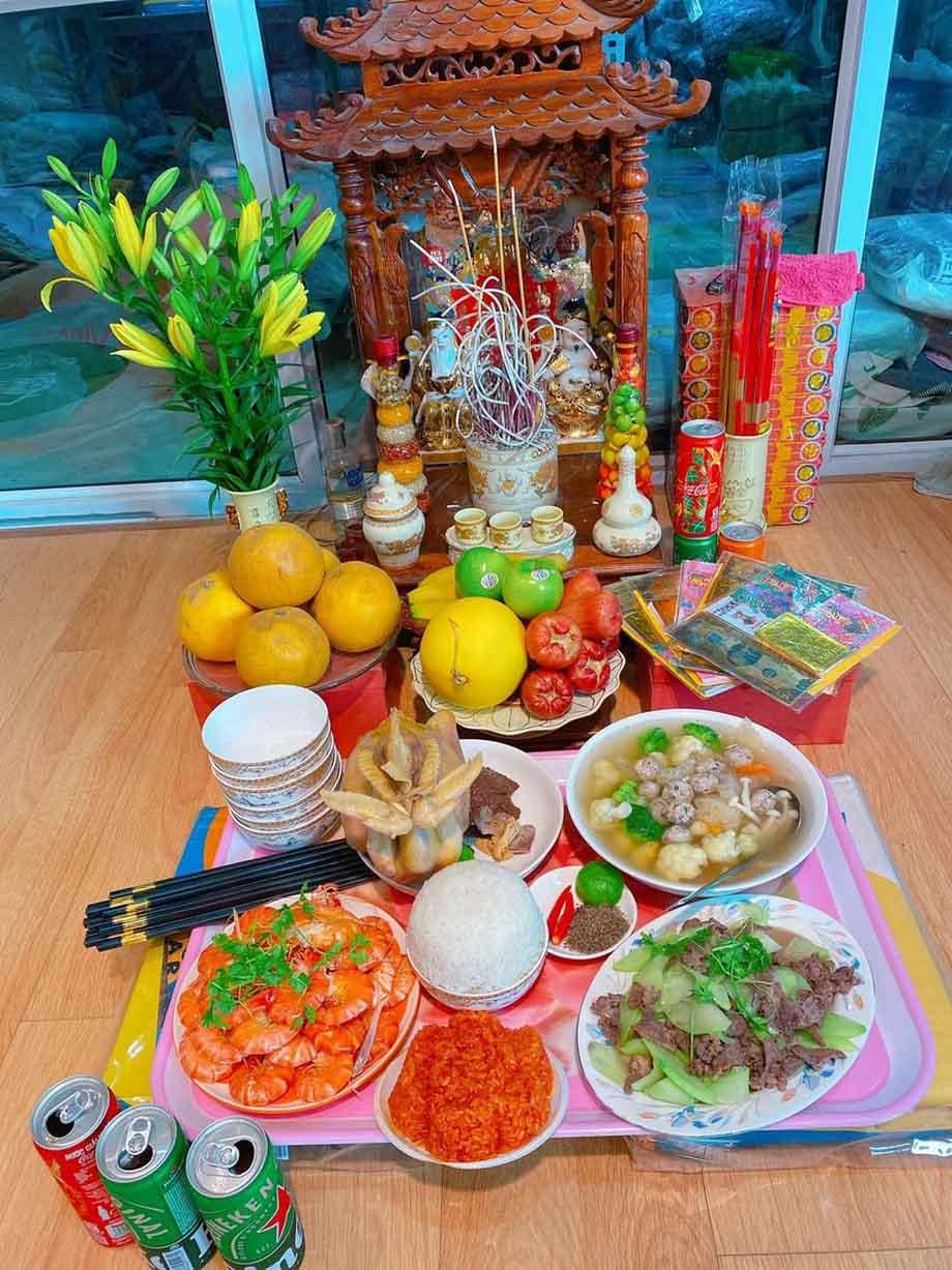 Cúng rằm tháng 7 tại cơ quan, công ty, cửa hàng: cách bày lễ, đọc văn khấn đơn giản đầy đủ nhất