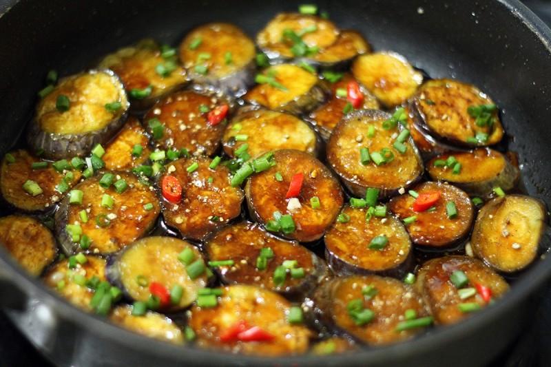 4 Cách làm cà tím kho chay thơm ngon, thấm vị mặn ngọt hài hòa