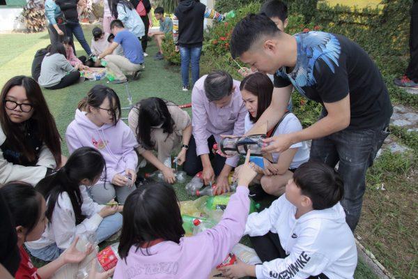 CON DẬY THÌ HAY NỔI CÁU, NÓI NĂNG CỘC LỐC, BỐ MẸ KHỦNG HOẢNG THEO MÀ KHÔNG BIẾT PHẢI LÀM SAO