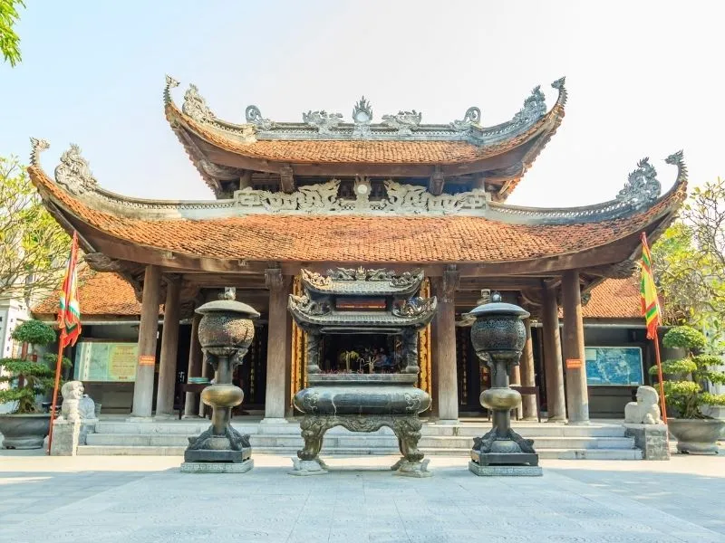 Top 3 bài phát biểu, diễn văn khai mạc lễ hội Chùa chuẩn nhất